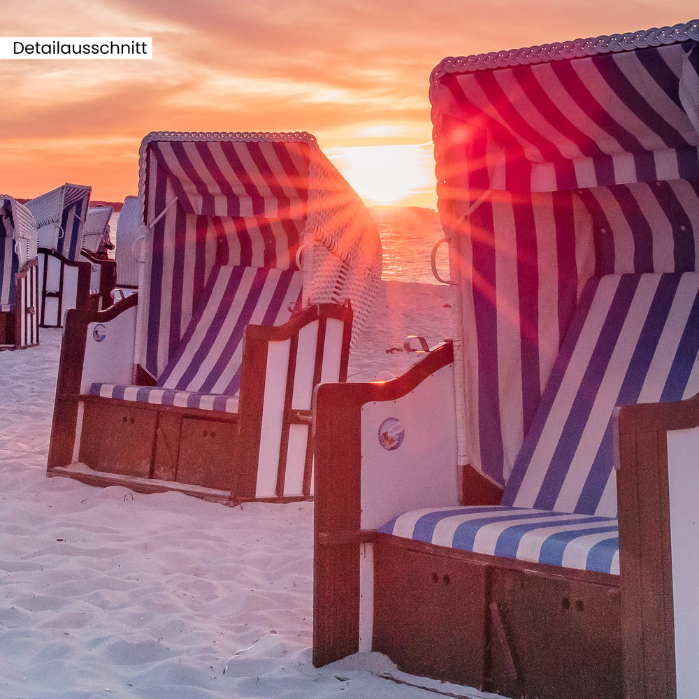 Leinwandbild "Strandkörbe im Sonnenuntergang"