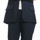 Die Pappfiguren werden ab einer Höhe von 100cm gefaltet für den Versand. Diese Falzung wird auf dem Display später sichtbar sein. Hie rein Detailbild der Falz.