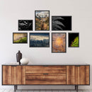 Poster-Set "Wald" Rückseite über brauner Kommode an der Wand.