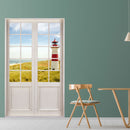 Moderner Essbereich mit Blickfang für Ihre Wohndekoration Flügeltür Aufkleber mit optischer Täuschung und Ausblick auf die wunderschöne Ostsee mit Leuchtturm. An einer grünen Wand verklebt.