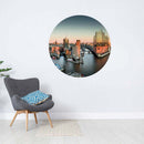 Moderner Wandsticker mit einem beeindruckenden Panorama der Hamburger Hafencity und Elbphilharmonie, ideal für stilvolle Wohnräume.