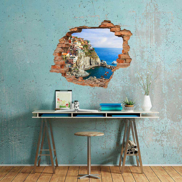 Wandtattoo - Wanddurchbruch Aufkleber, Backstein "Cinque Terre"  über dem Schreibtisch an einer Shabby-Look Wand.