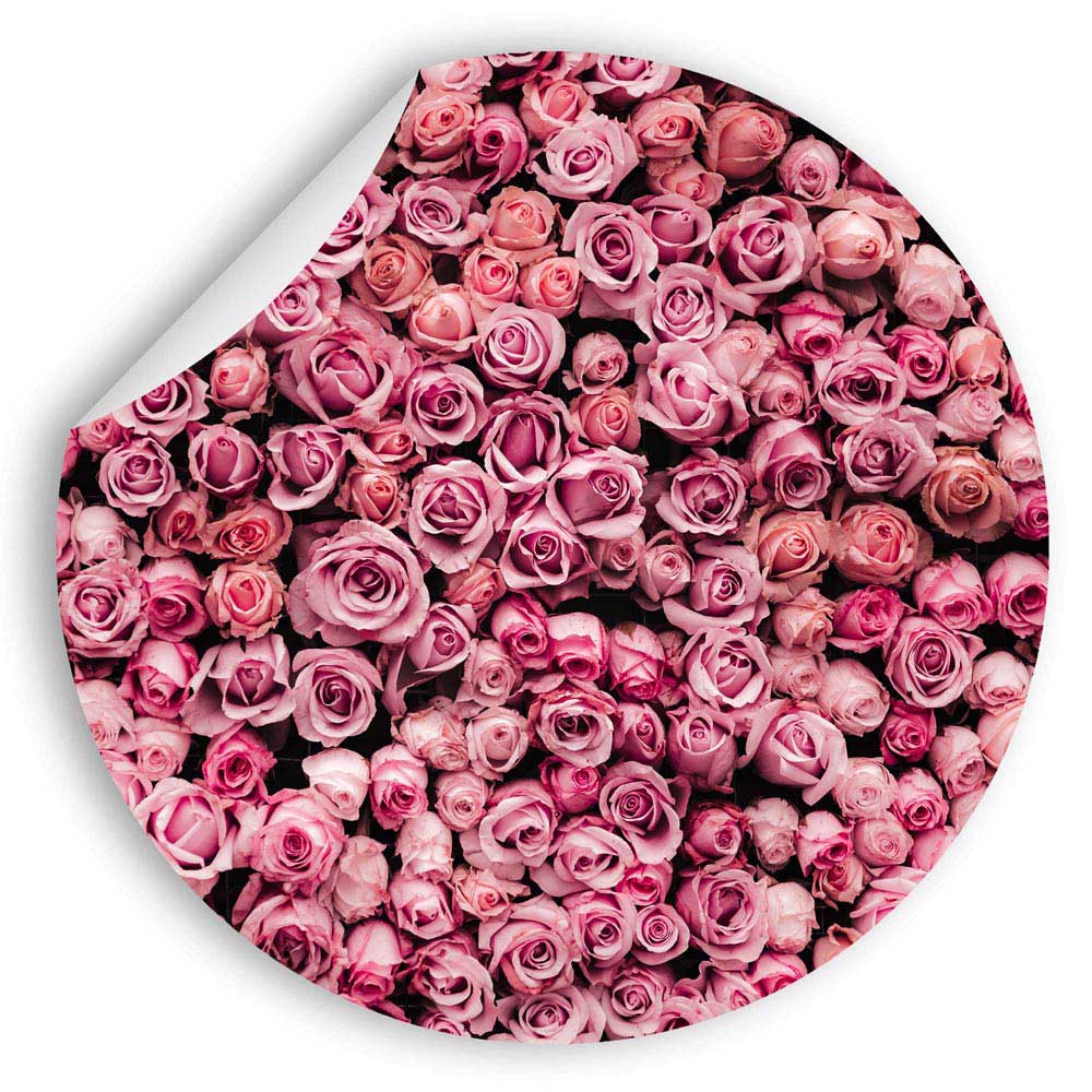 Rundes Wandtattoo mit detailreichen pinken Rosenblüten. Perfekte Wanddekoration für eine romantische Atmosphäre.